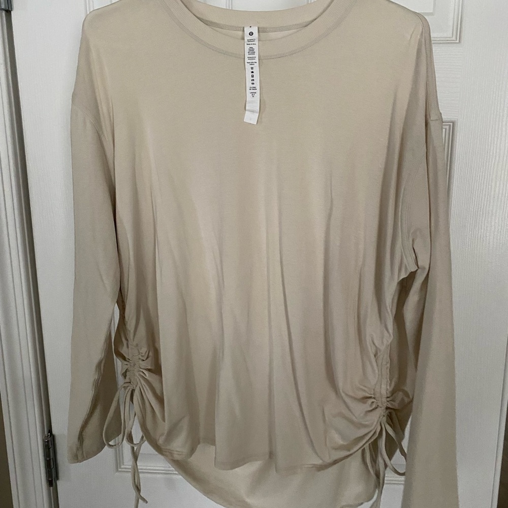 Lululemon Athletica Tan Cream Ruched Blouse